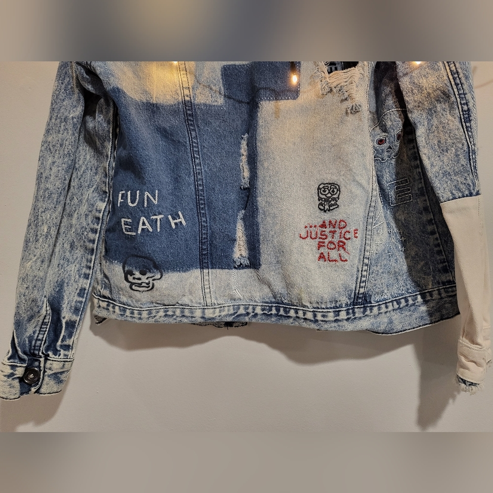 DNM Collection Medium Distressed Embroidered Reworked Denim Jacket - Picture 16 of 16